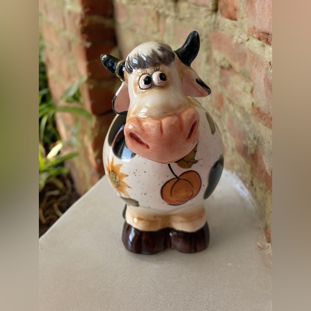 Charming Ceramic Piggybank